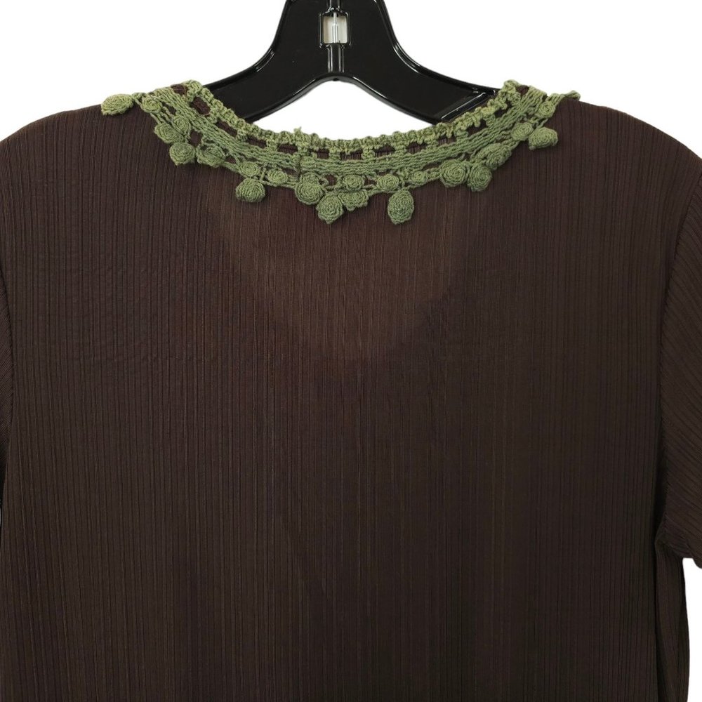 Pretty Angel Chocolate Floral Boho Tunic Top Womens L Crochet Trim Button Detail - Picture 12 of 15